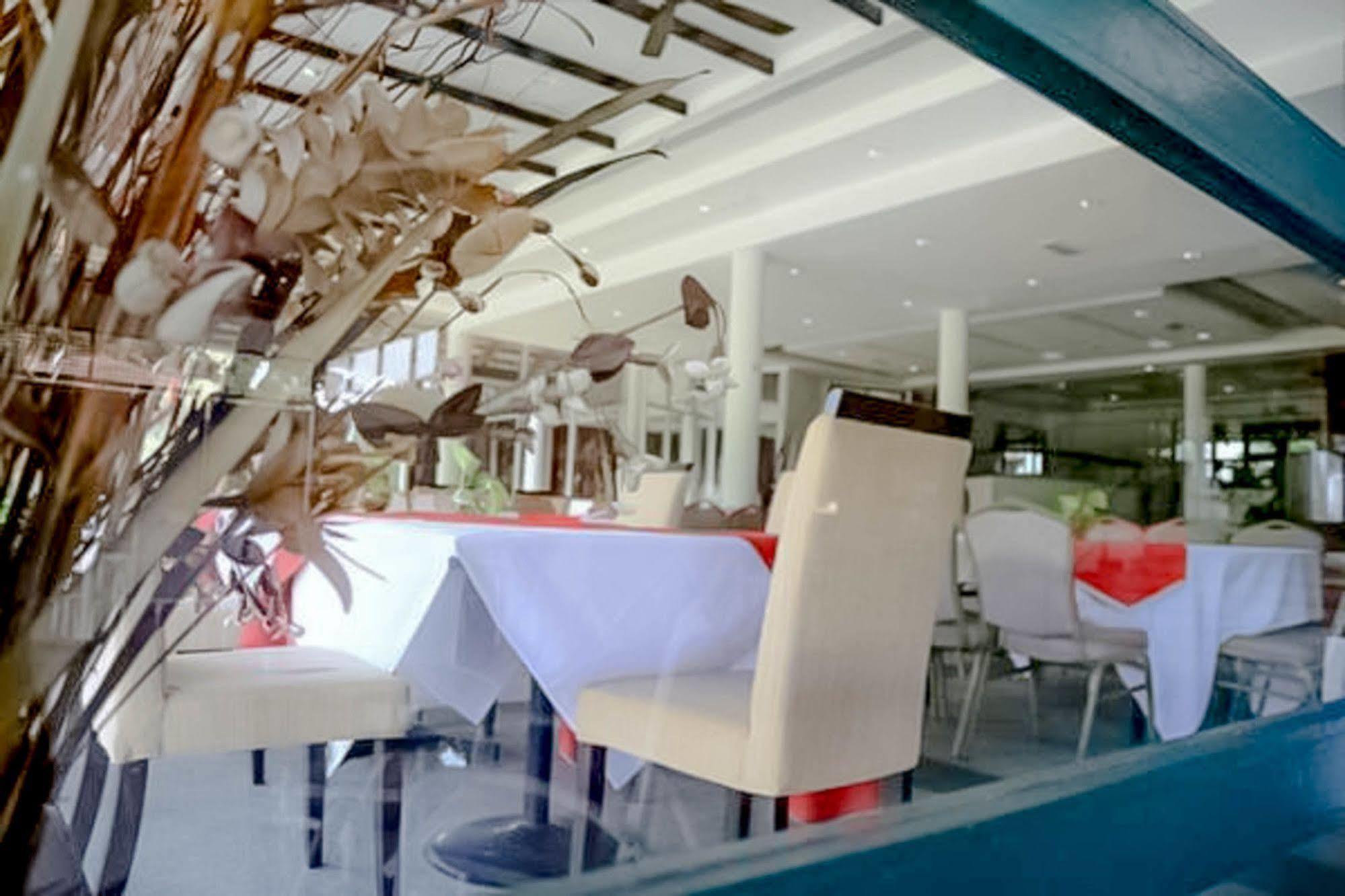 Bdb Darulaman Golf Resort Alor Setar Exterior foto